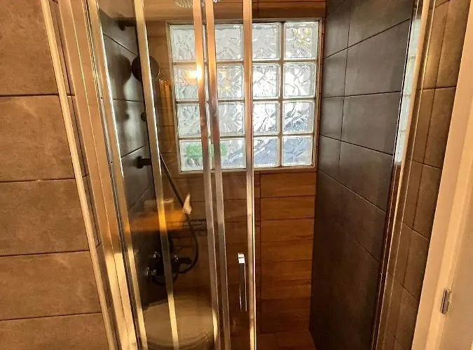 Notos Sea Front Glossa