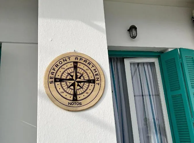 Apartament Notos Sea Front Glossa